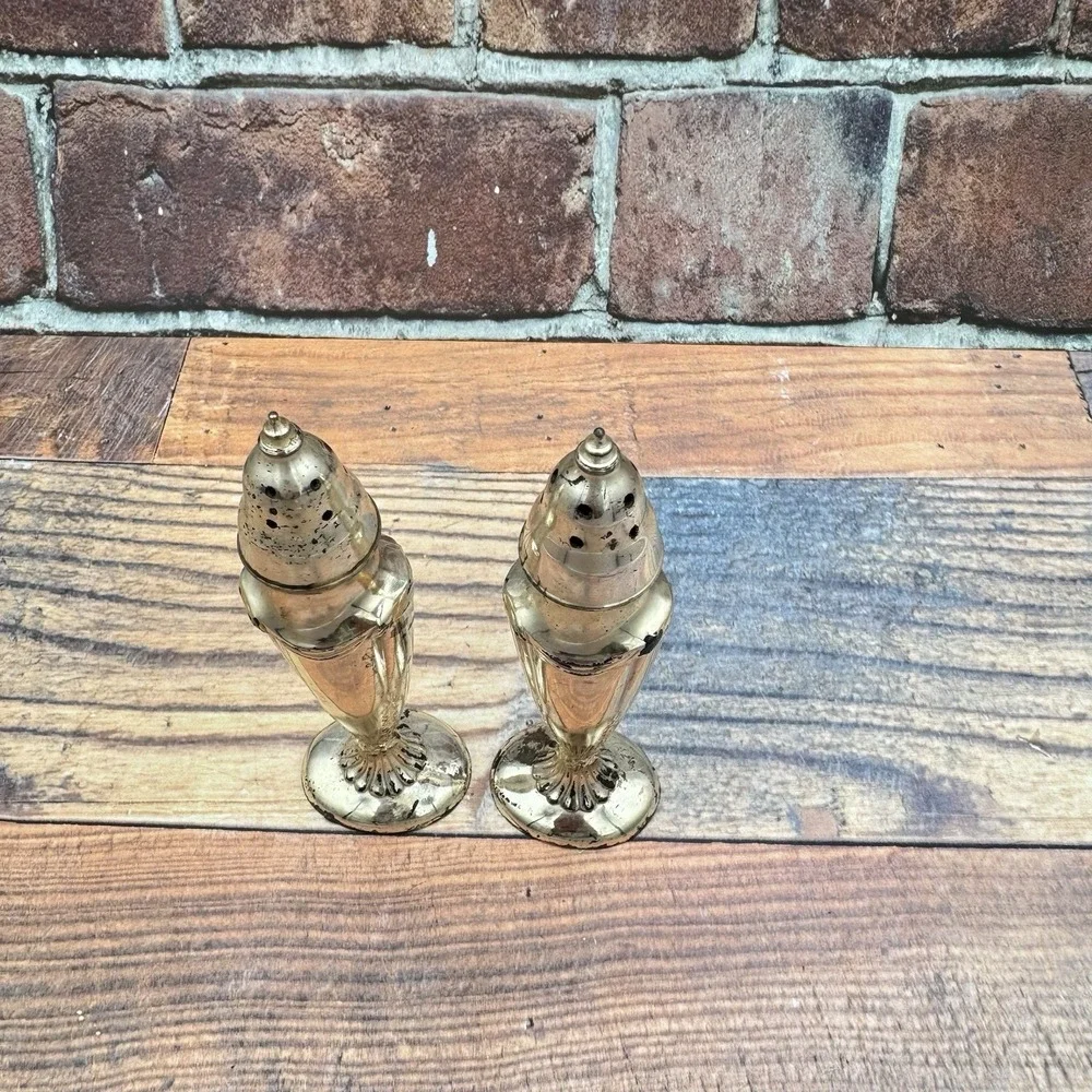 Vintage 1930s LA FRANCE 702 Silverplate Salt‎ & Pepper Shakers USA K24